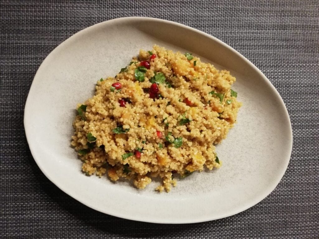 Aprikosen Quinoa auf Teller